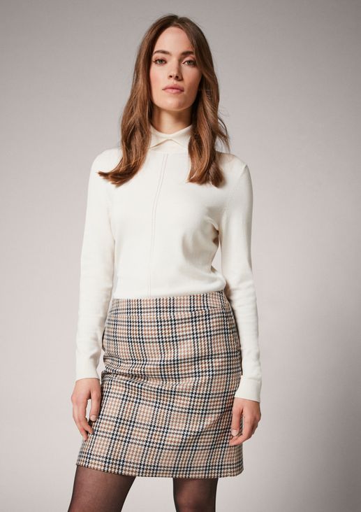 Skirt with a houndstooth pattern from comma