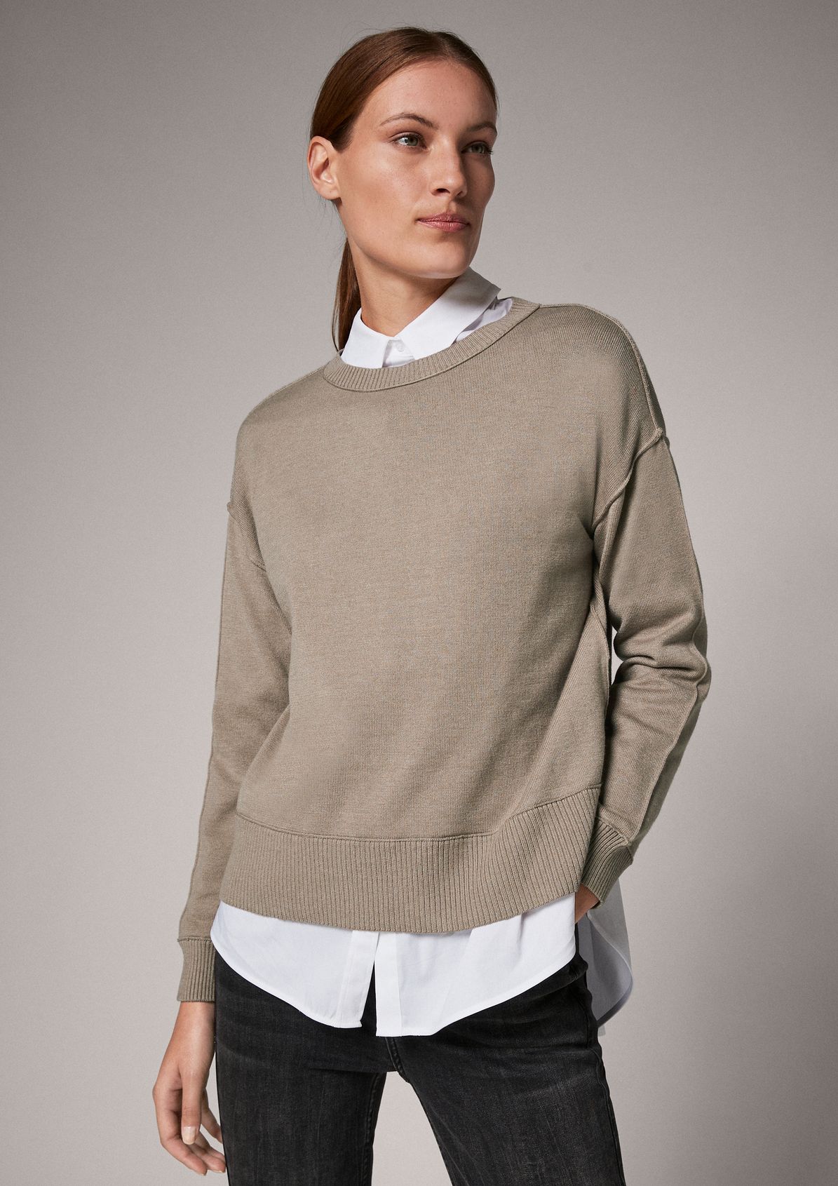 Jumper with ribbed cuffs from comma