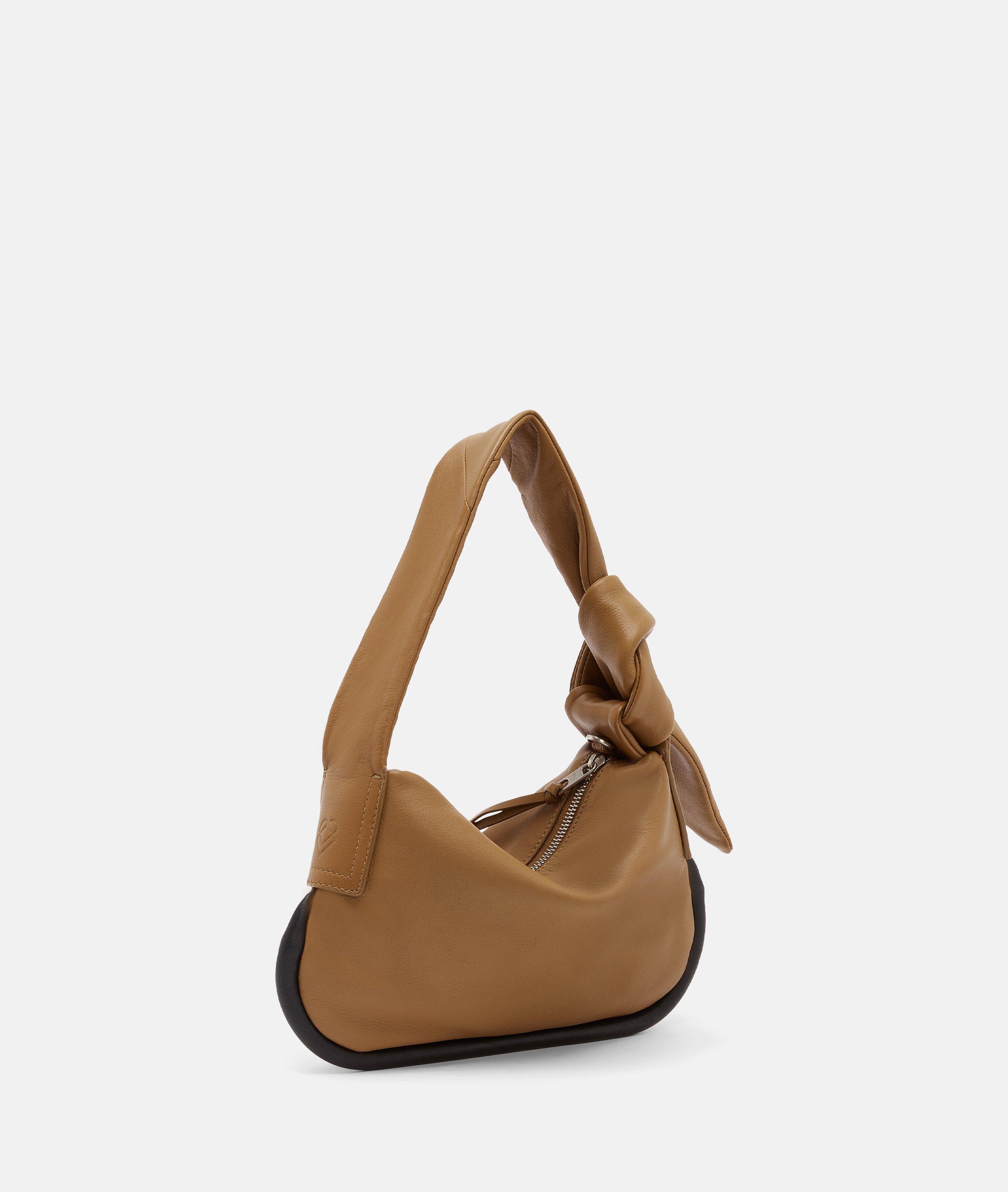 Erin Hobo S