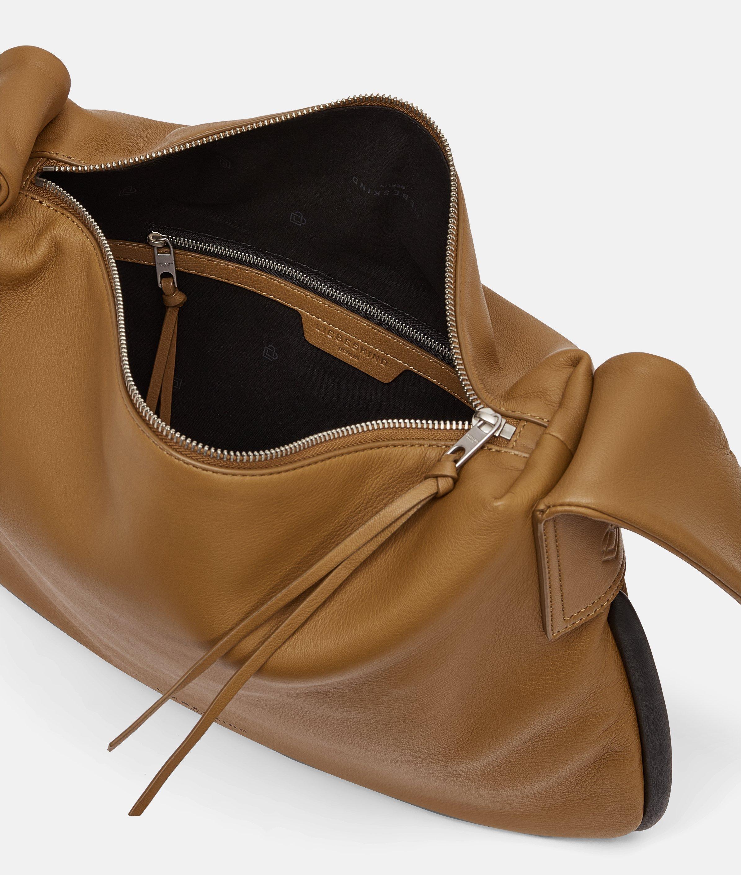 Erin Hobo L