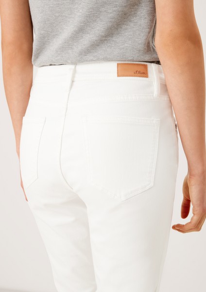 Femmes Jeans | Slim : pantacourt en jean à ourlet frangé - KR99288