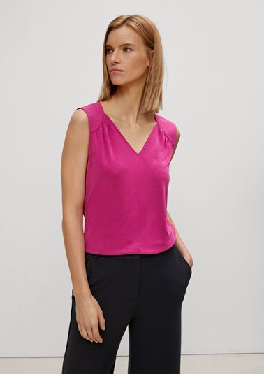 Modal top with a V-neckline from comma