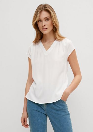 Blouse top with a V-neckline from comma
