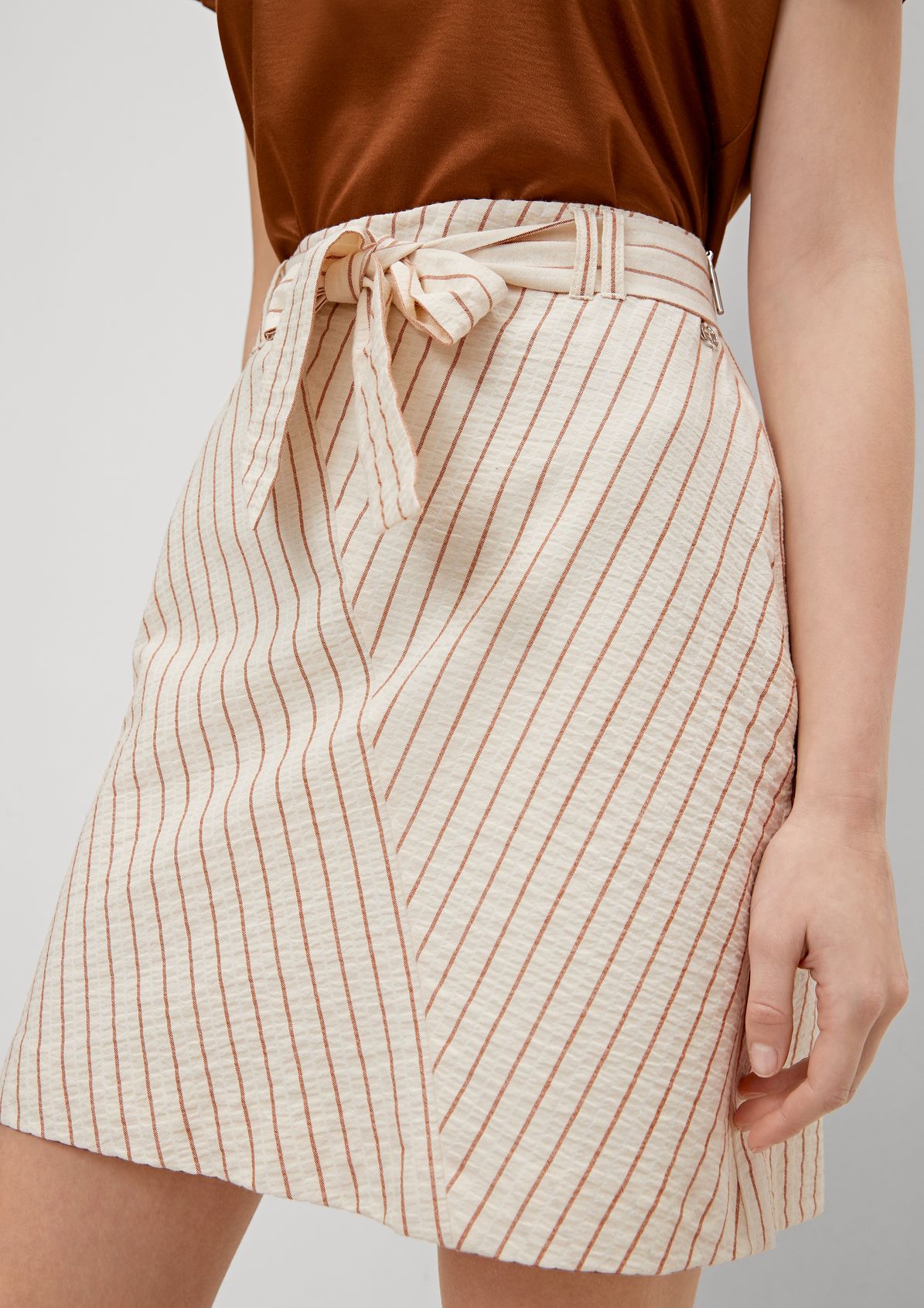 Striped skirt with a tie-around belt from comma