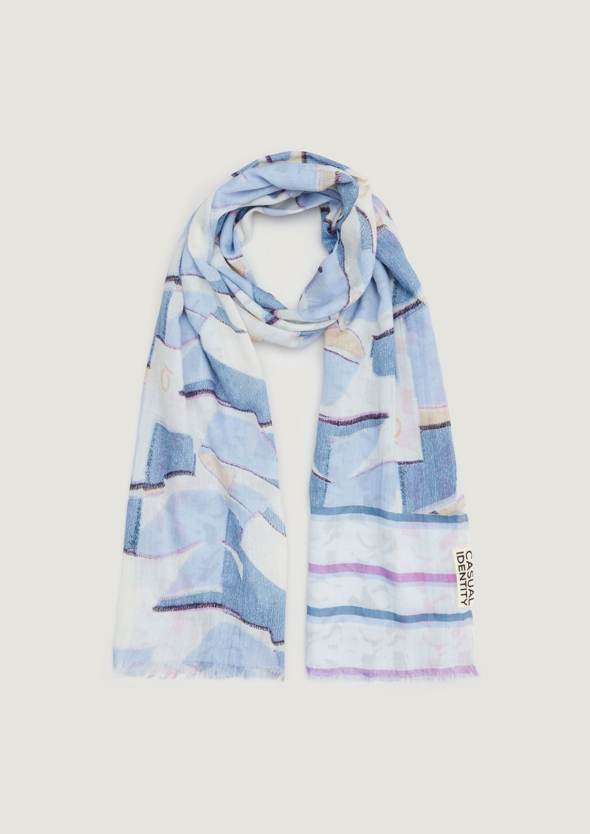 Scarf from comma