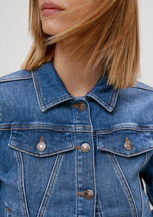 Cropped denim jacket with decorative stitching from comma
