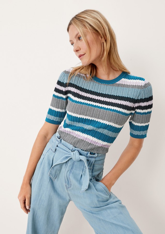 Women Tops | Short sleeve jumper with a knitted pattern - ZZ19693