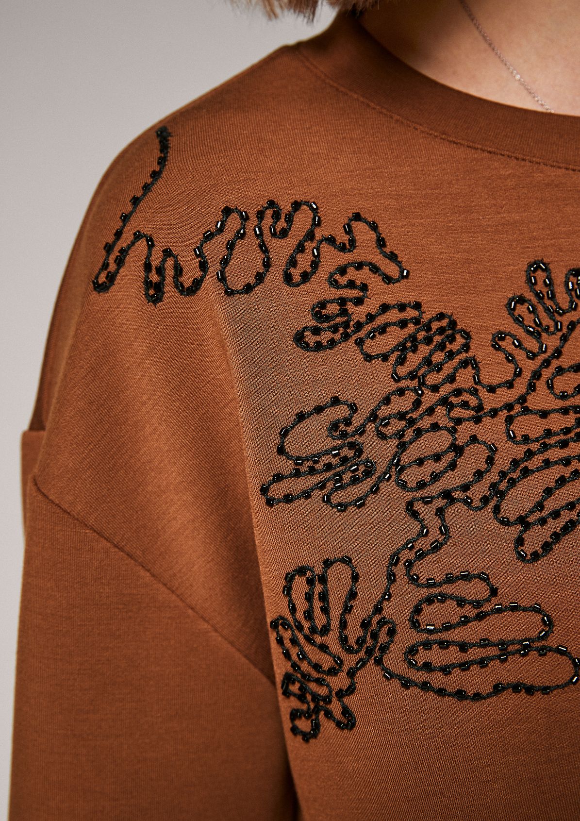 Sweatshirt mit Embroidery 
