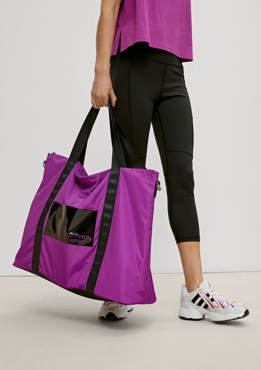 Sports bag with a logo print from comma