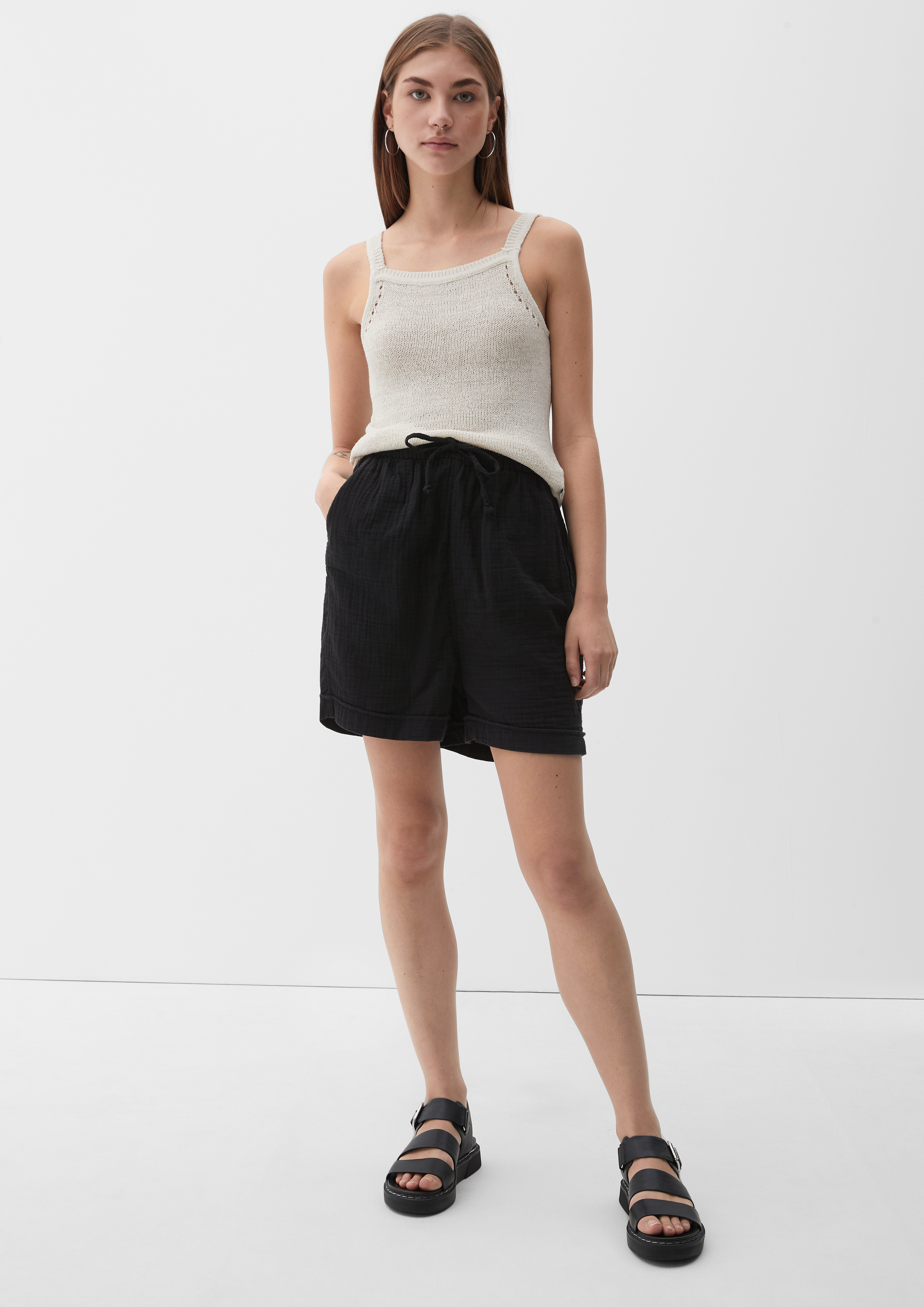 Hlačke short