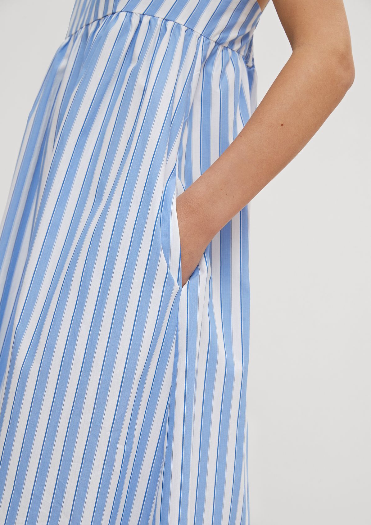 Cotton dress with stripes from comma