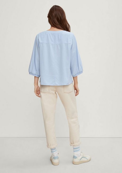 Blouse in a loose fit from comma
