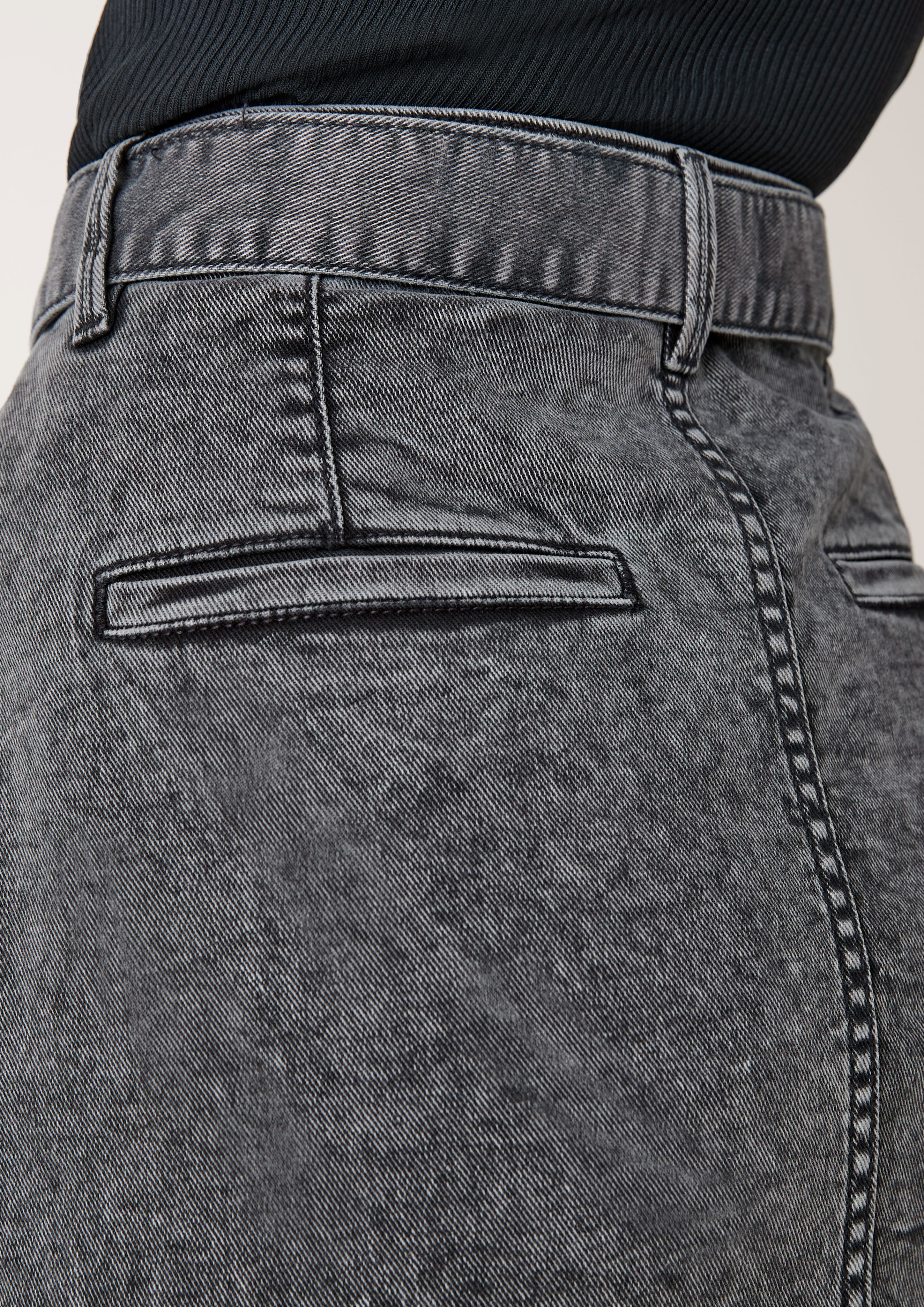 Denim skirt