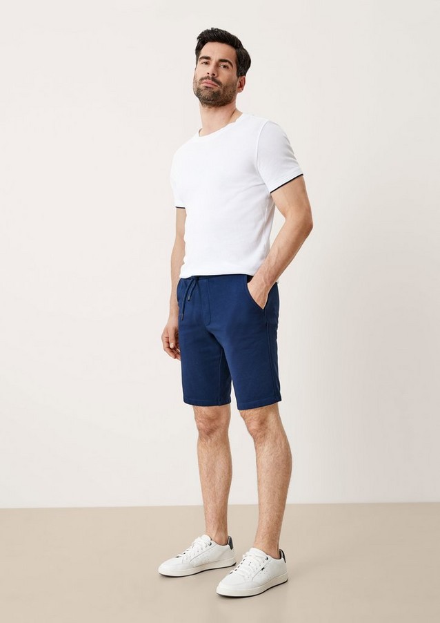 Men Bermuda Shorts | Regular: Sweat shorts - DX67650