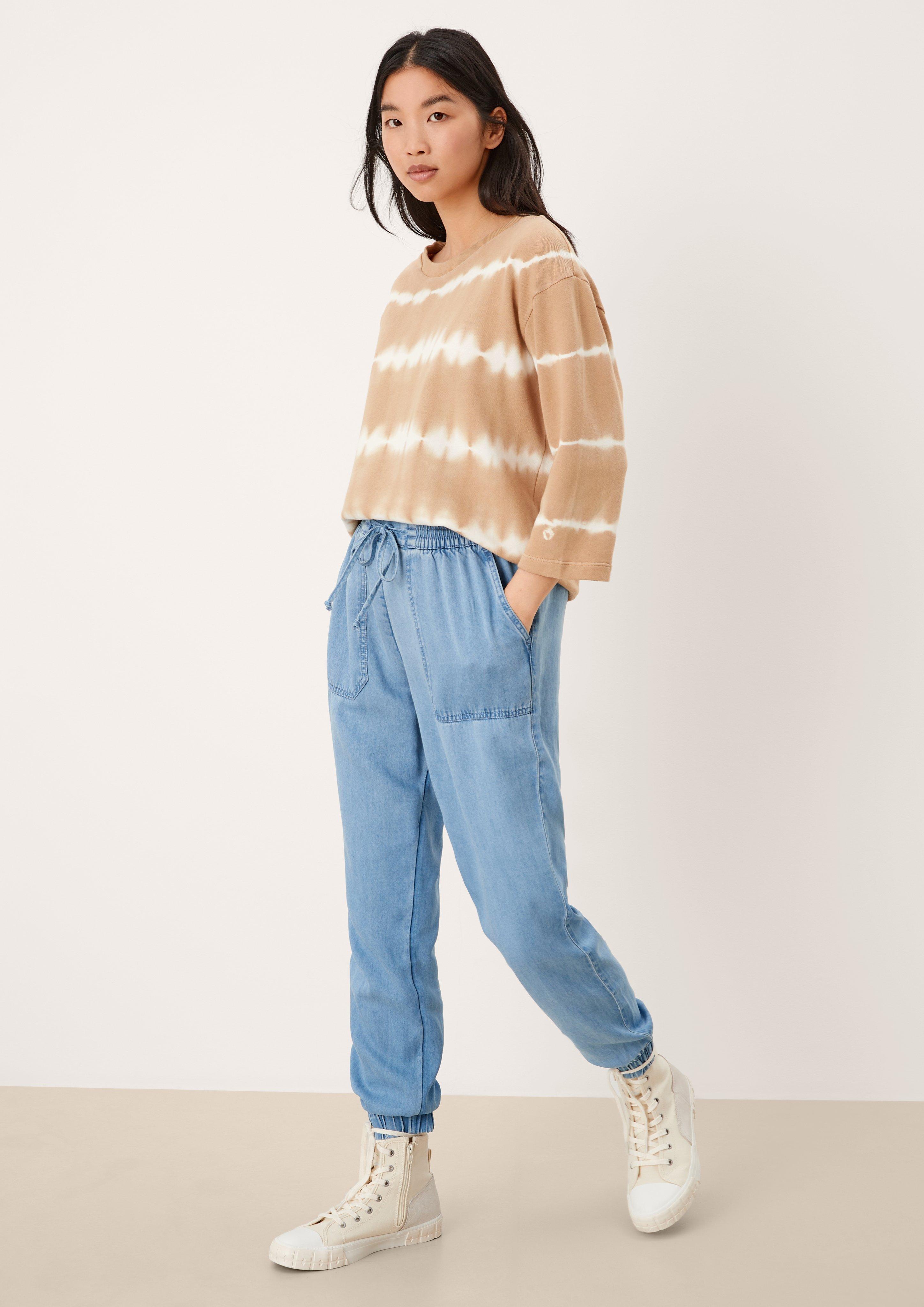 3/4-sleeve sweatshirt