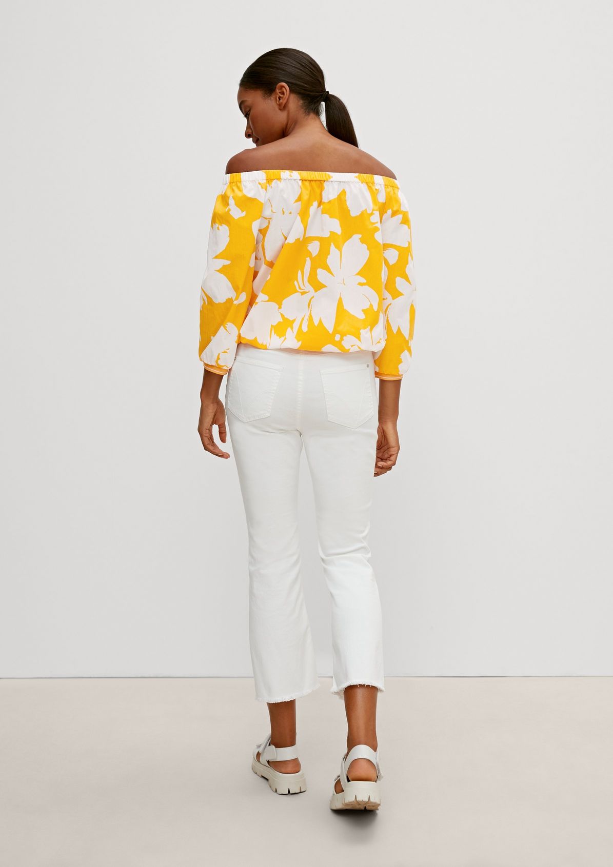 Top with mid-length sleeves from comma