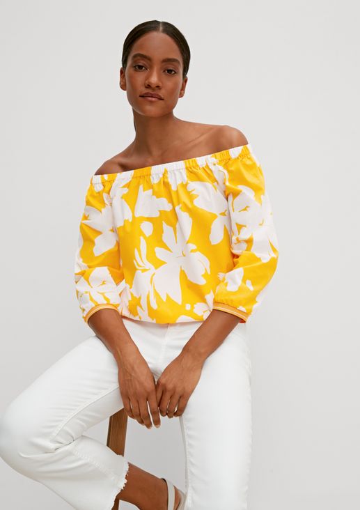 Off-the-shoulder blouse from comma
