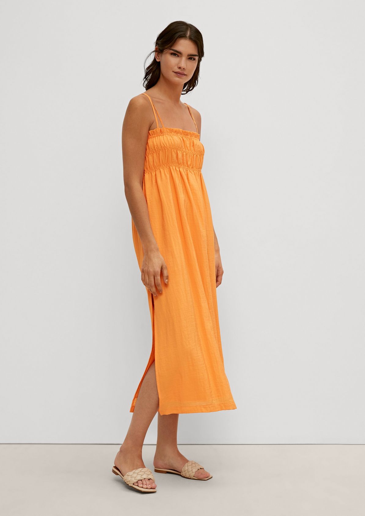 Midi dress with ruffle details from comma