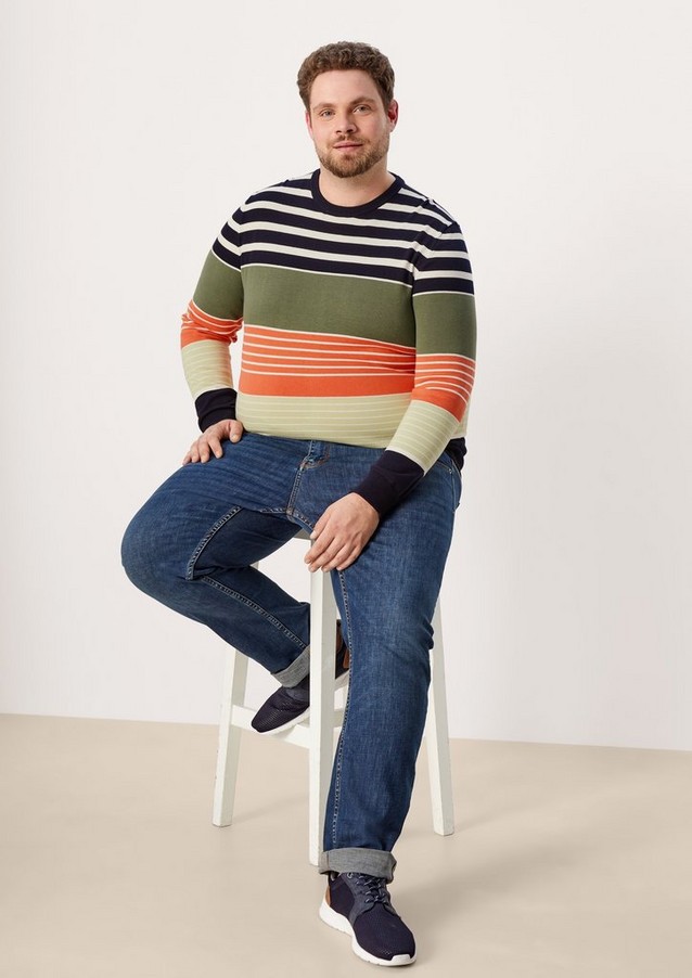 Men Big Sizes | Fine knit jumper with a striped pattern - KE81566