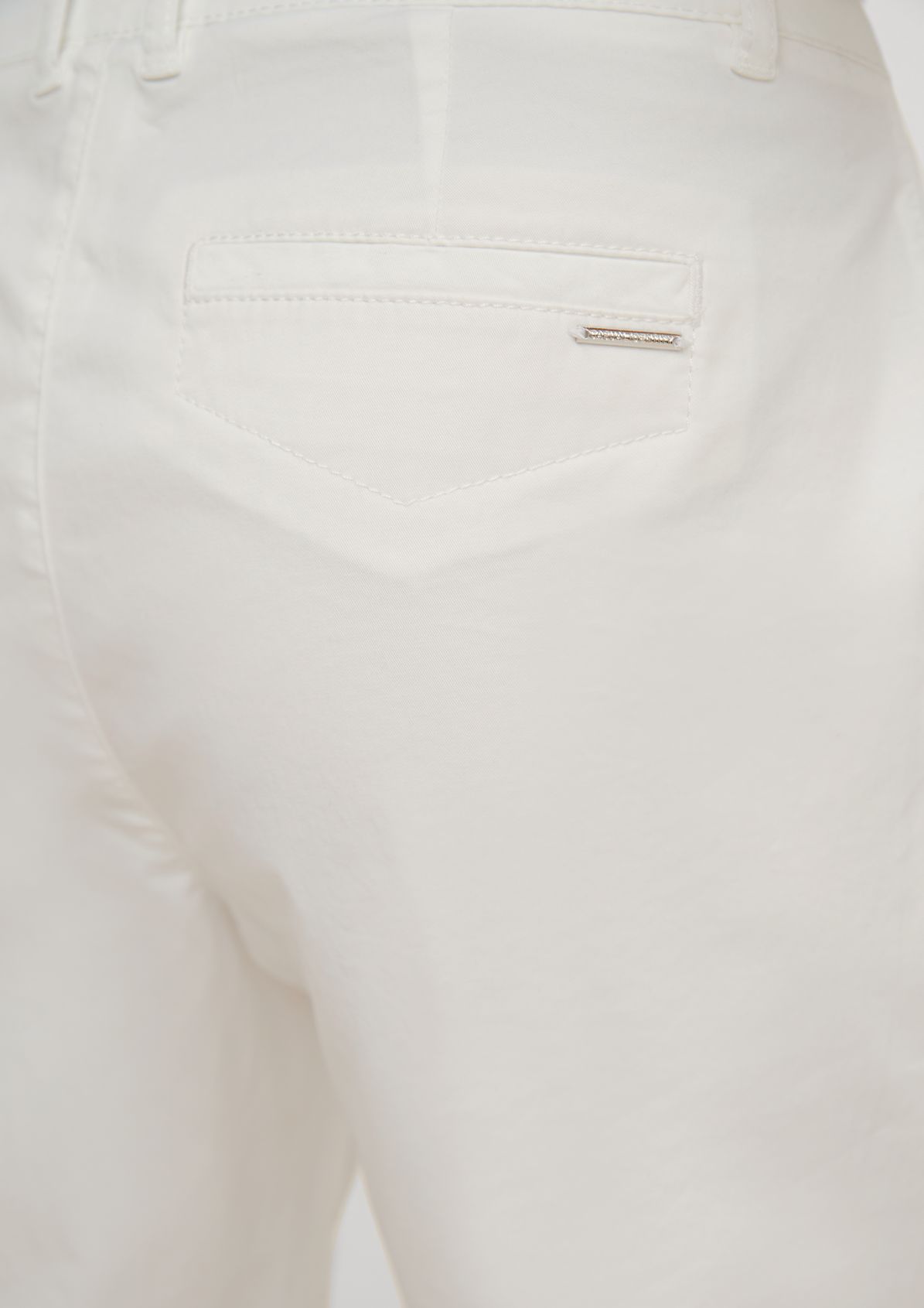 Stretch cotton chinos from comma