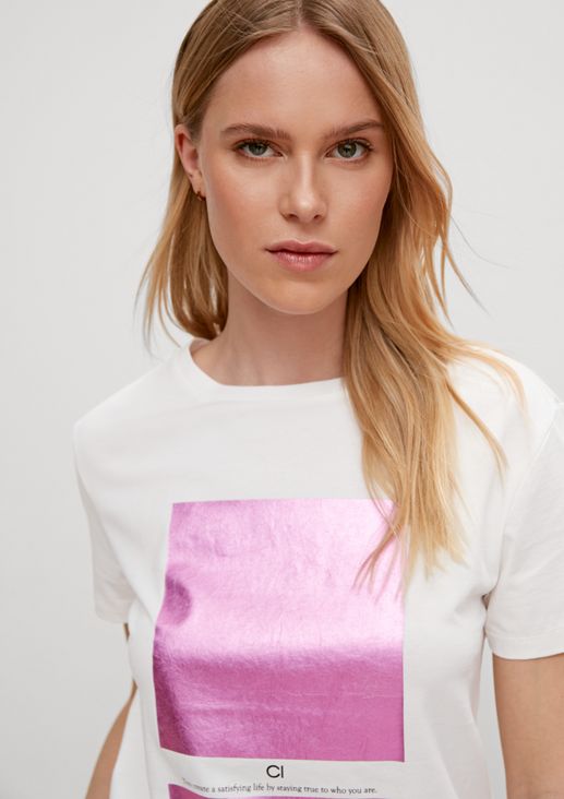 T-shirt with a large front print from comma
