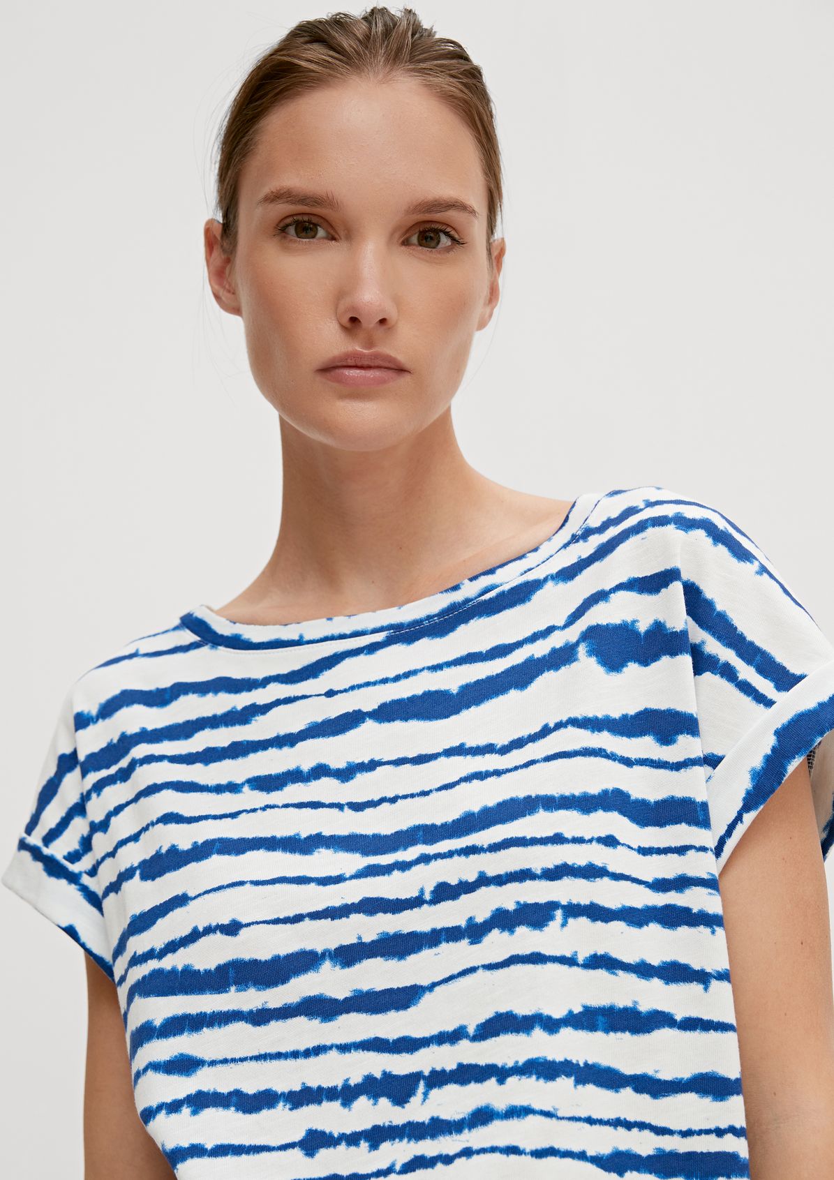 T-shirt with batik stripes from comma
