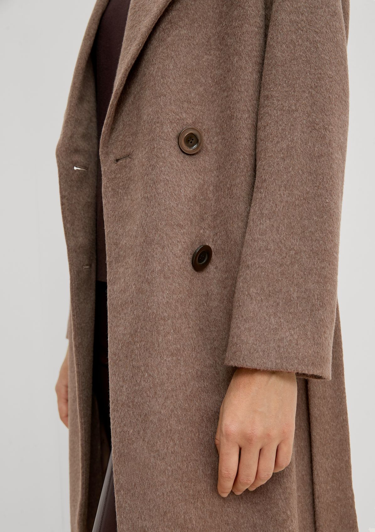 Wool blend coat with a tie-around belt from comma
