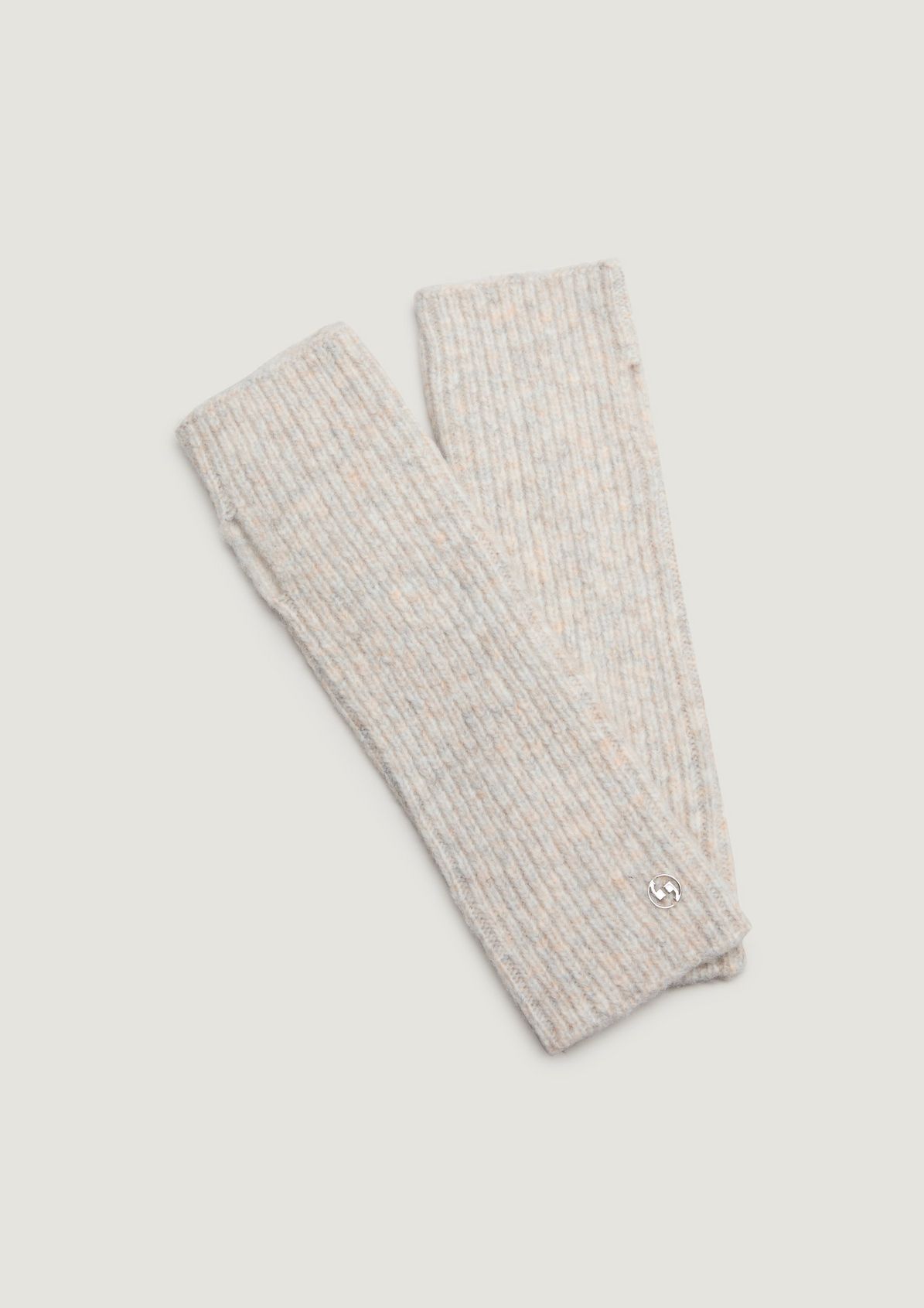 Wrist warmers with wool from comma