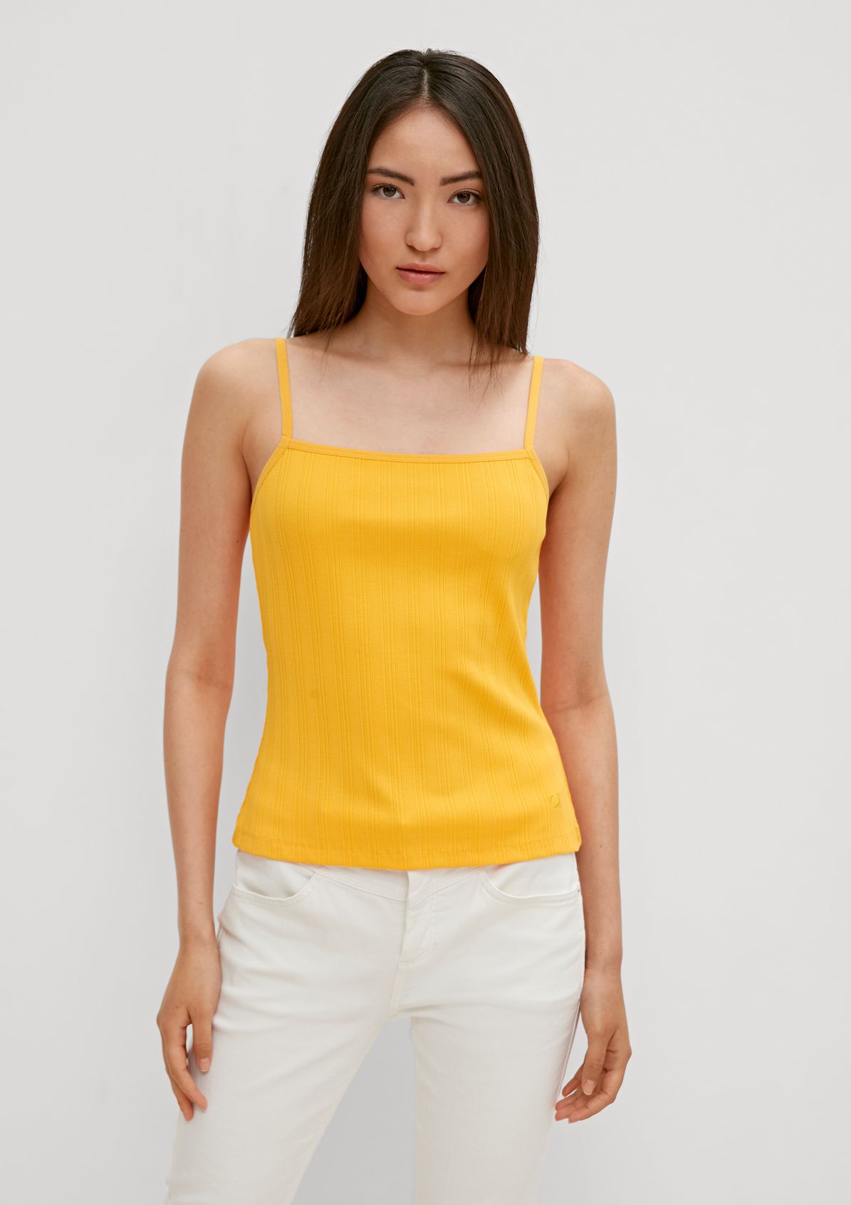 Top with a rib knit pattern from comma