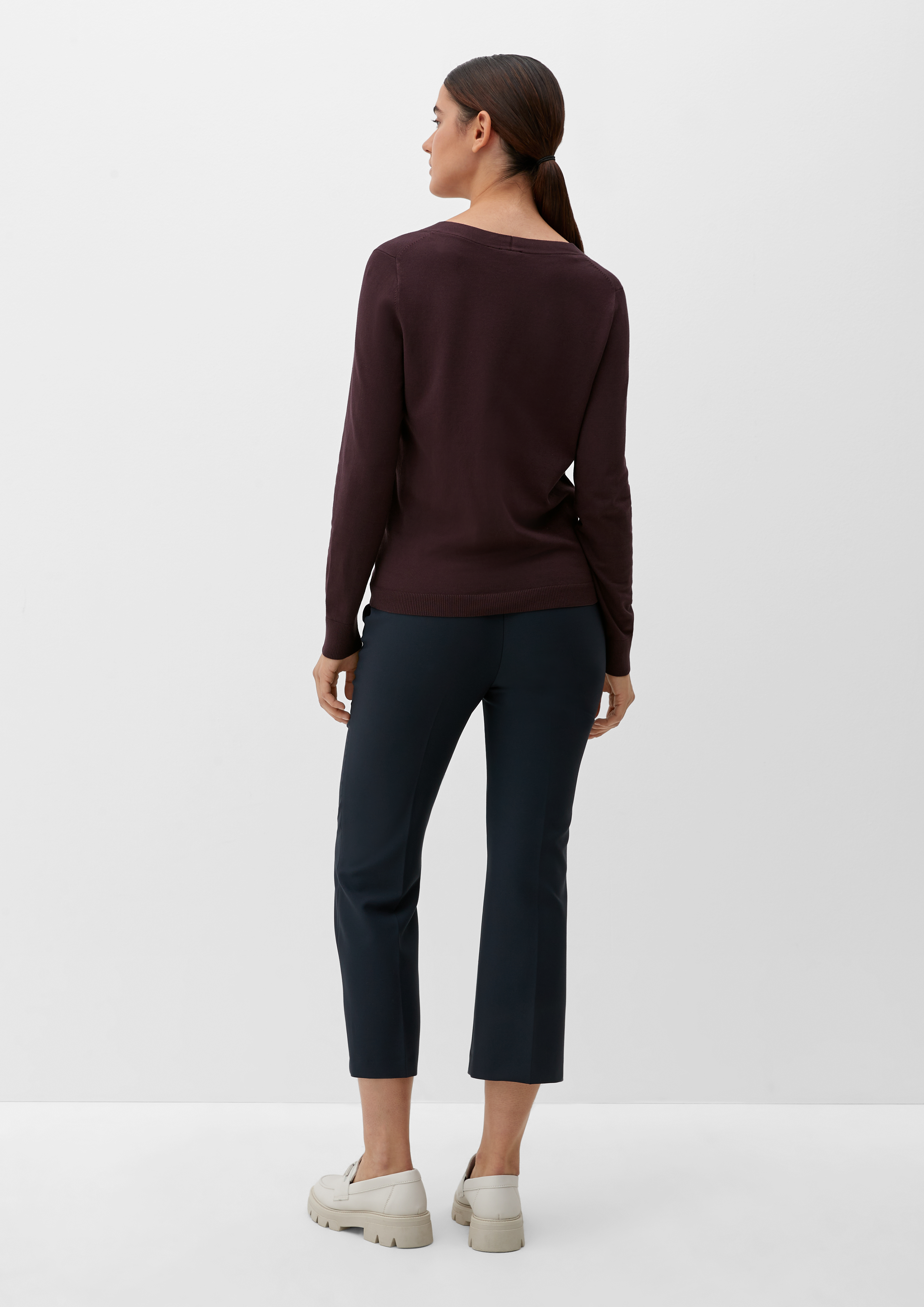 Knitted pullover