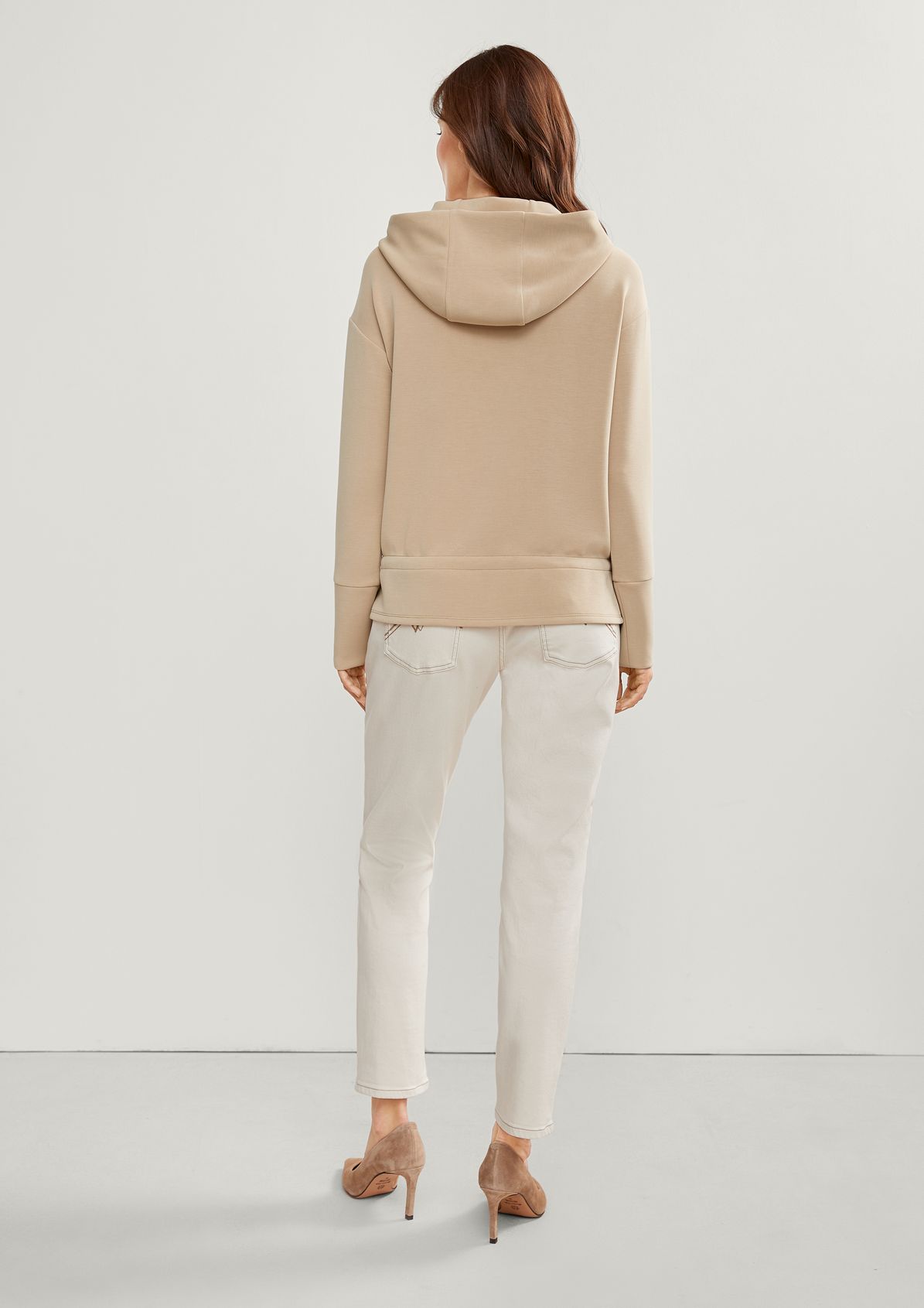 Sweatshirt with drawstring from comma