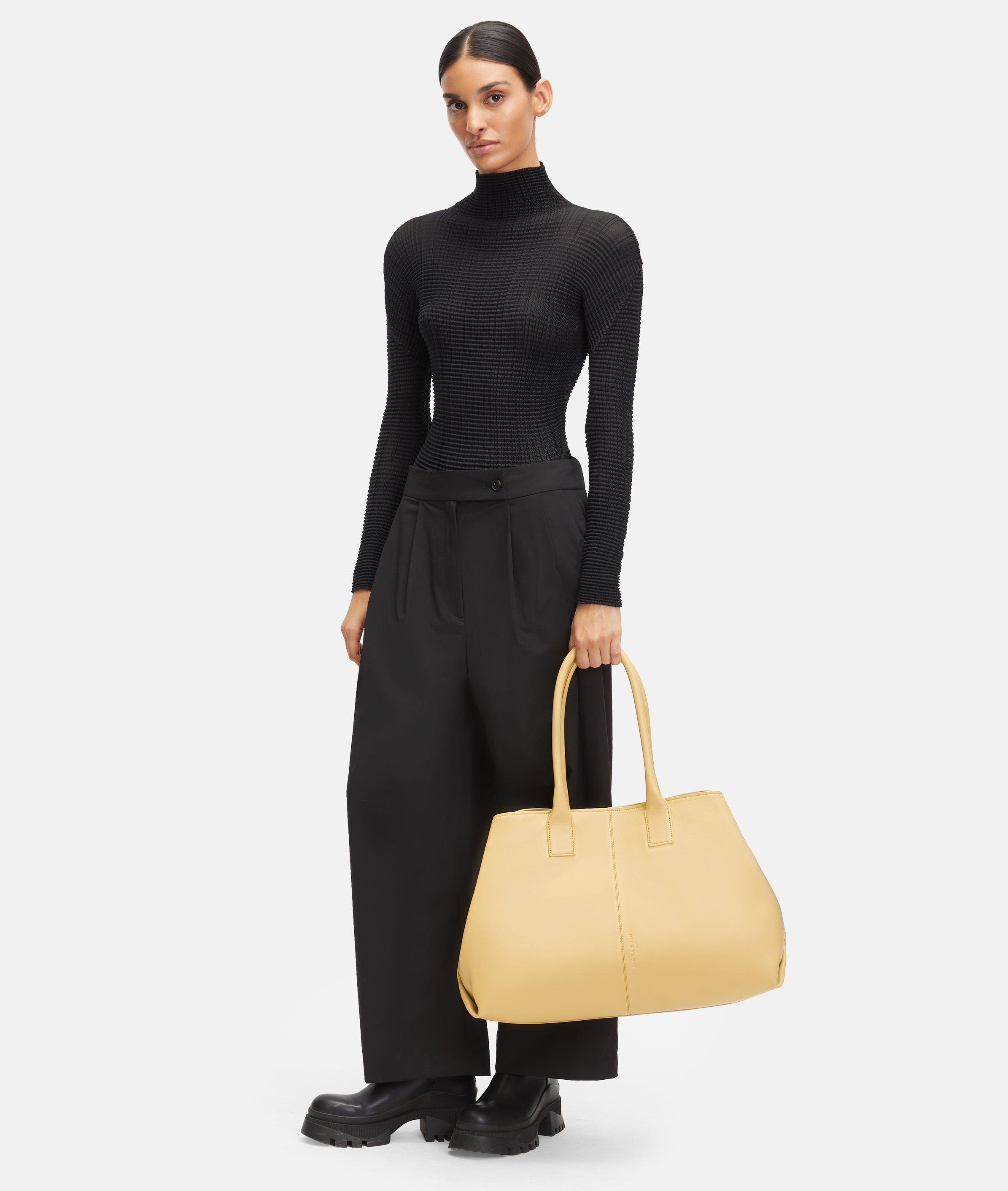 Chelsea Shopper L