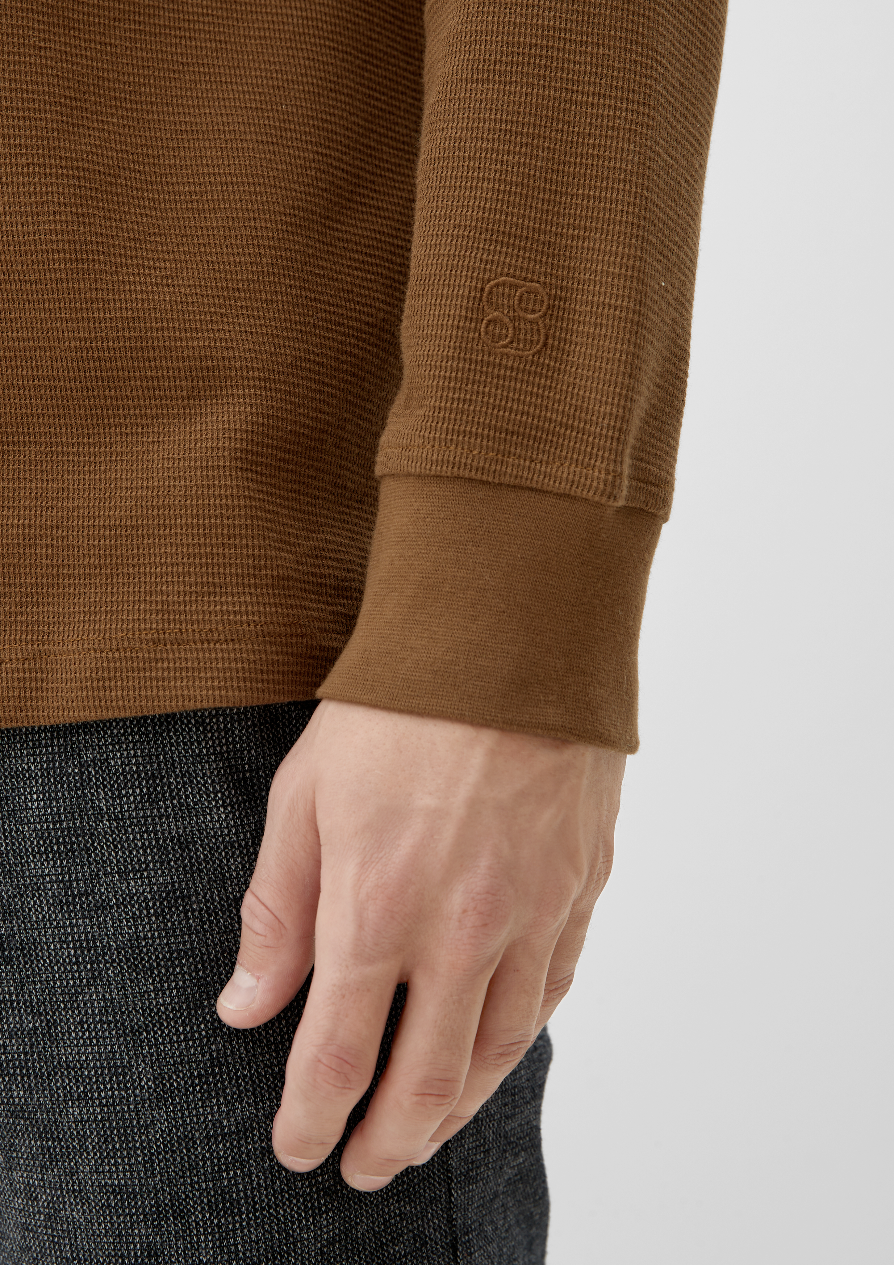 Long sleeve top