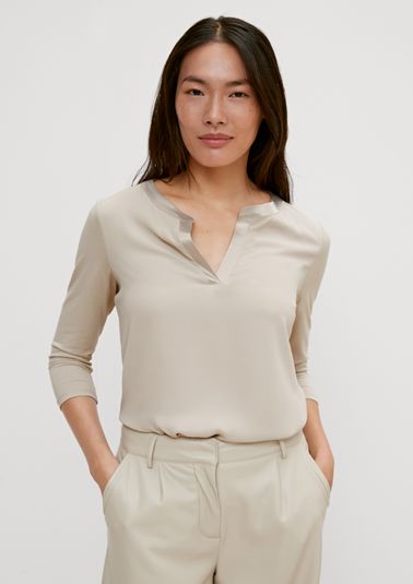 Blouse top with a satin trim from comma