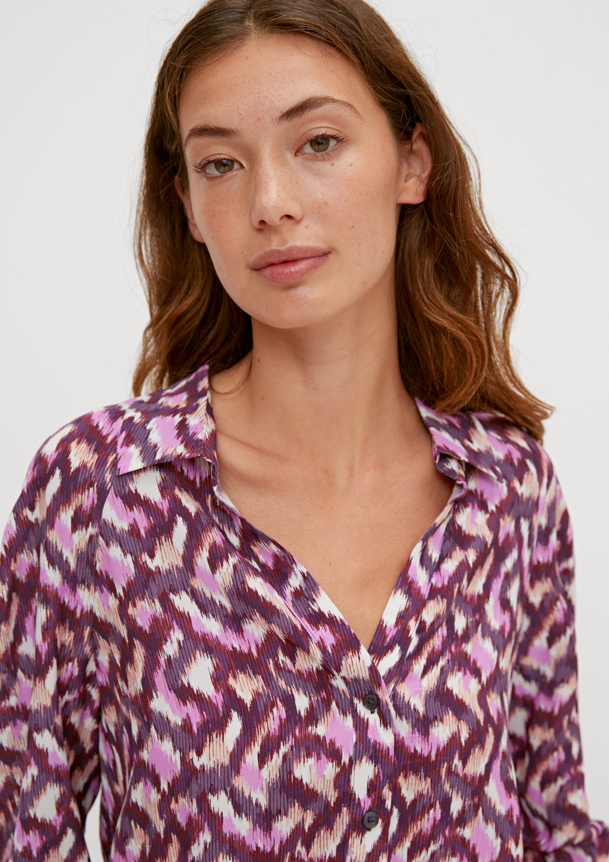 Viscose crêpe blouse from comma