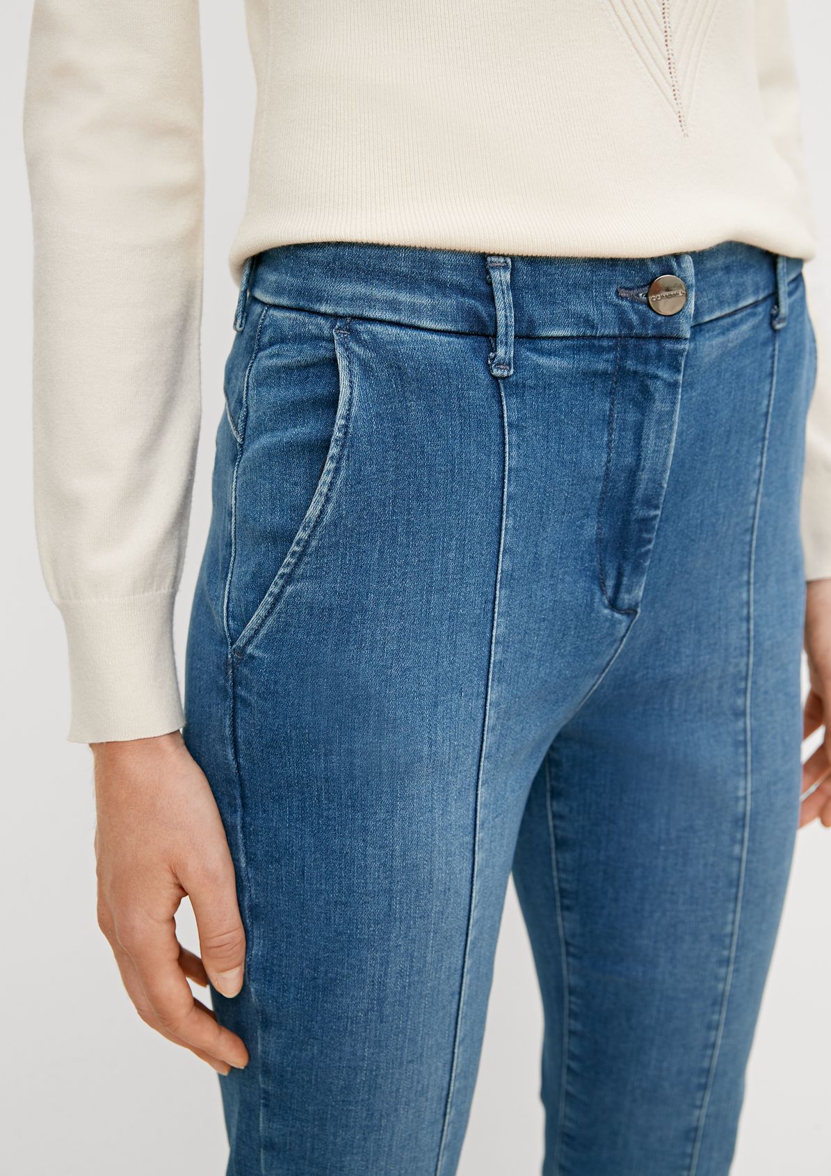 Slim: Flared Jeans 