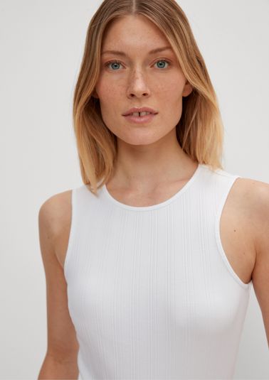Stretchy top from comma