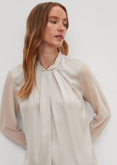 Satin blouse with an inverted pleat from comma