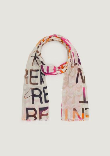 Lightweight scarf with printed lettering from comma