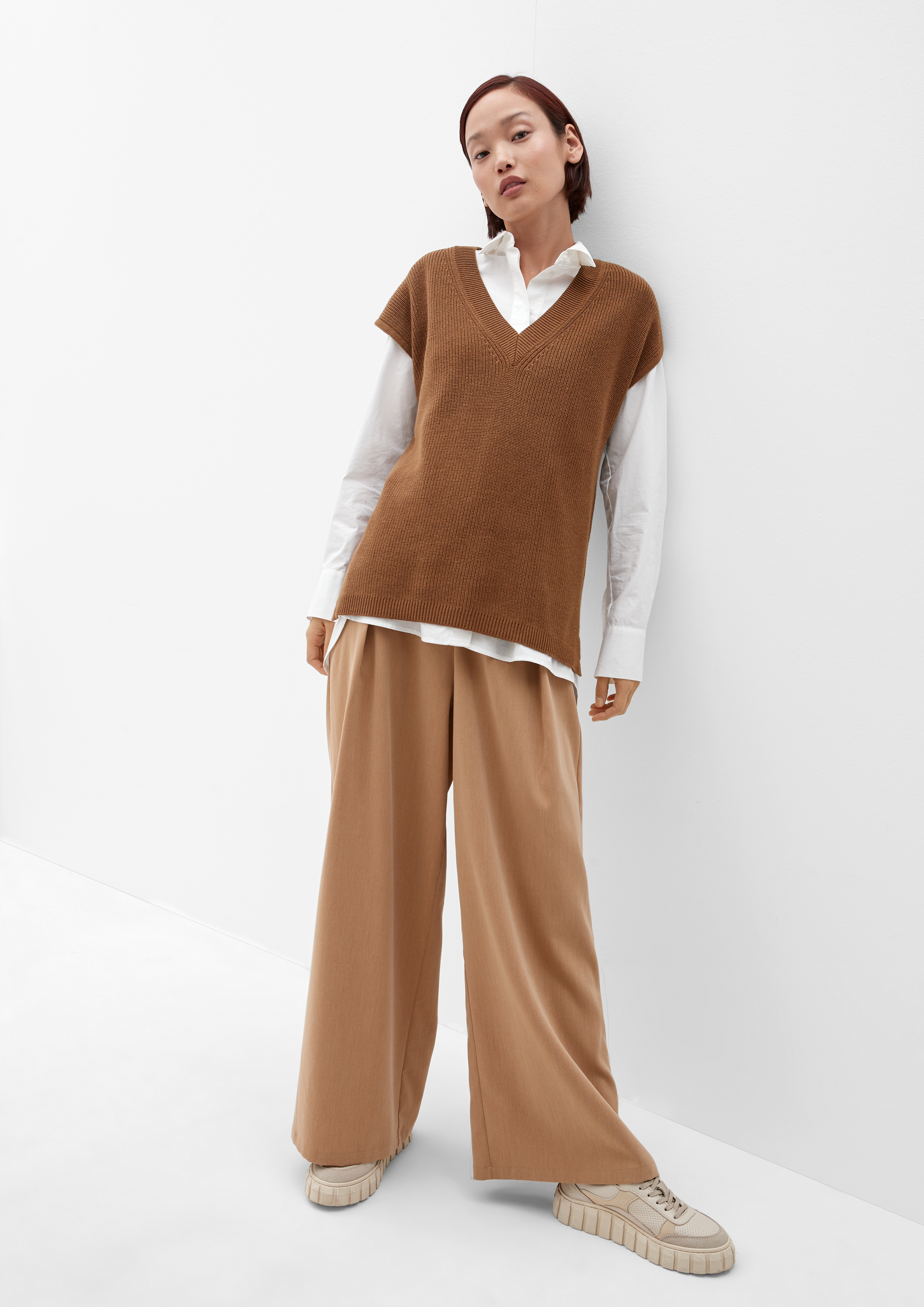 Knitted vest