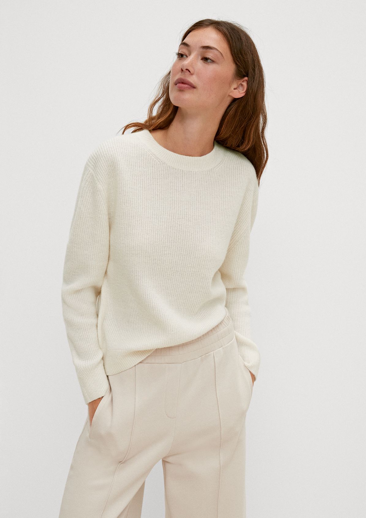 Soft jumper in a wool blend from comma