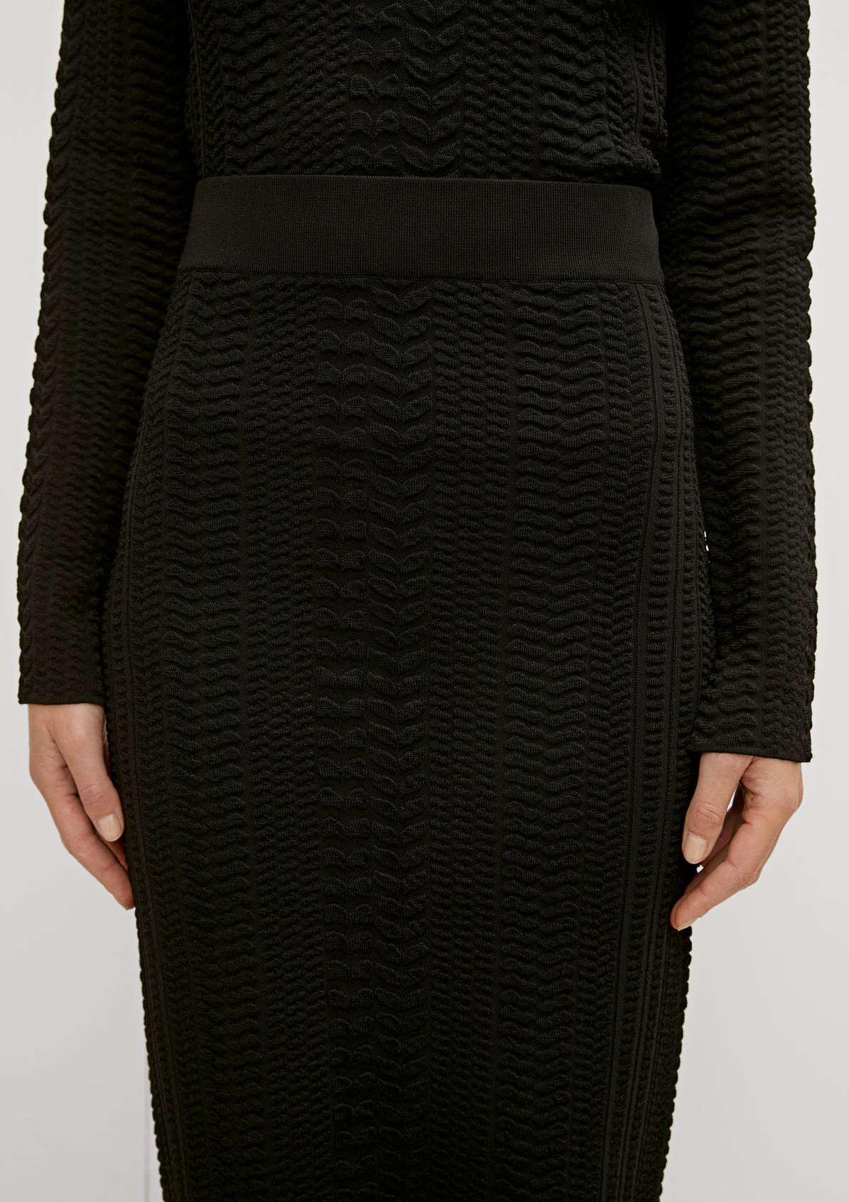 Textured pencil skirt from comma