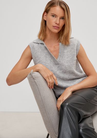 Sleeveless jumper with polo shirt collar from comma