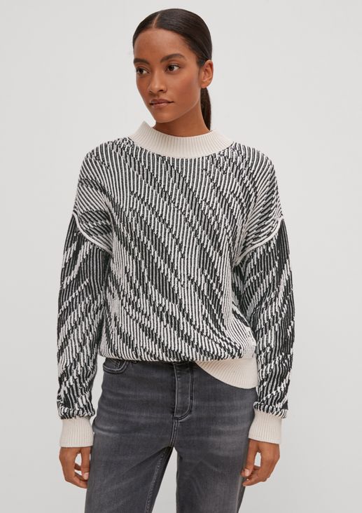 Knit jumper with a zebra pattern from comma
