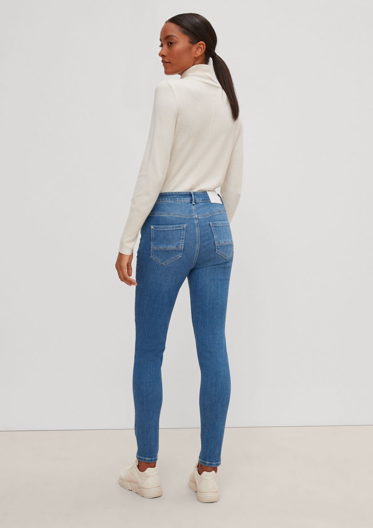 Skinny fit: jeans with a garment wash from comma