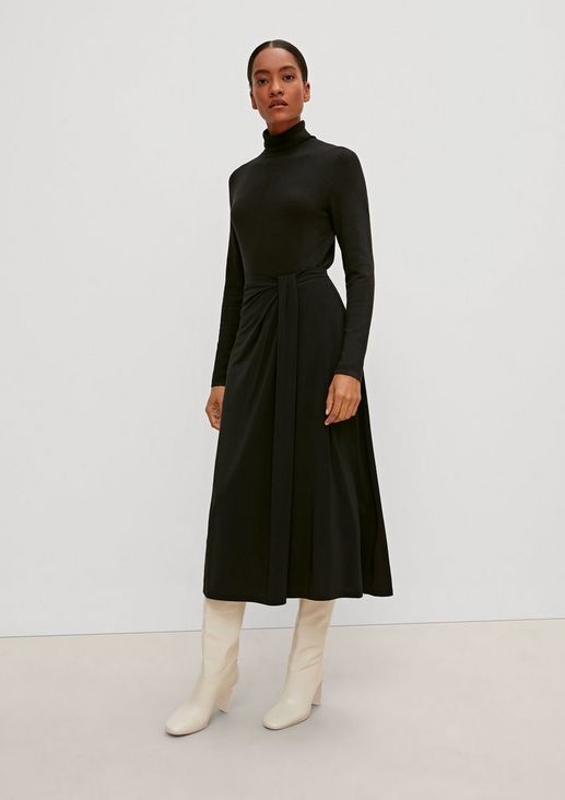 Flowing skirt in stretch viscose from comma