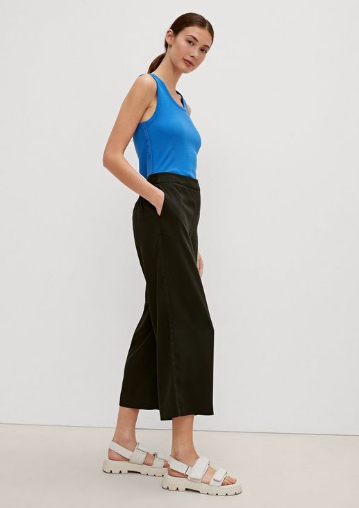 Regular fit: flowing 7/8-length trousers from comma