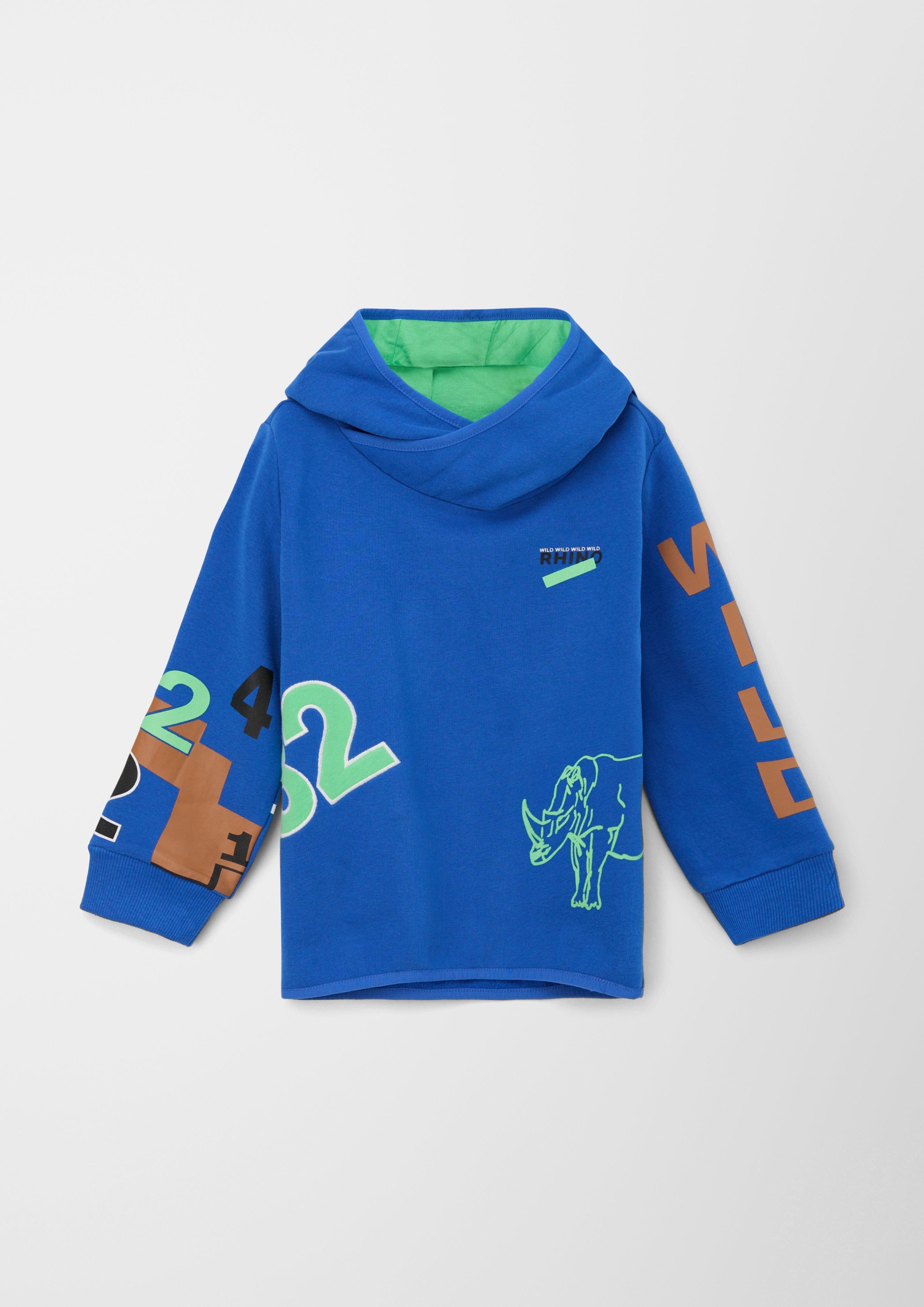 Sweatshirt