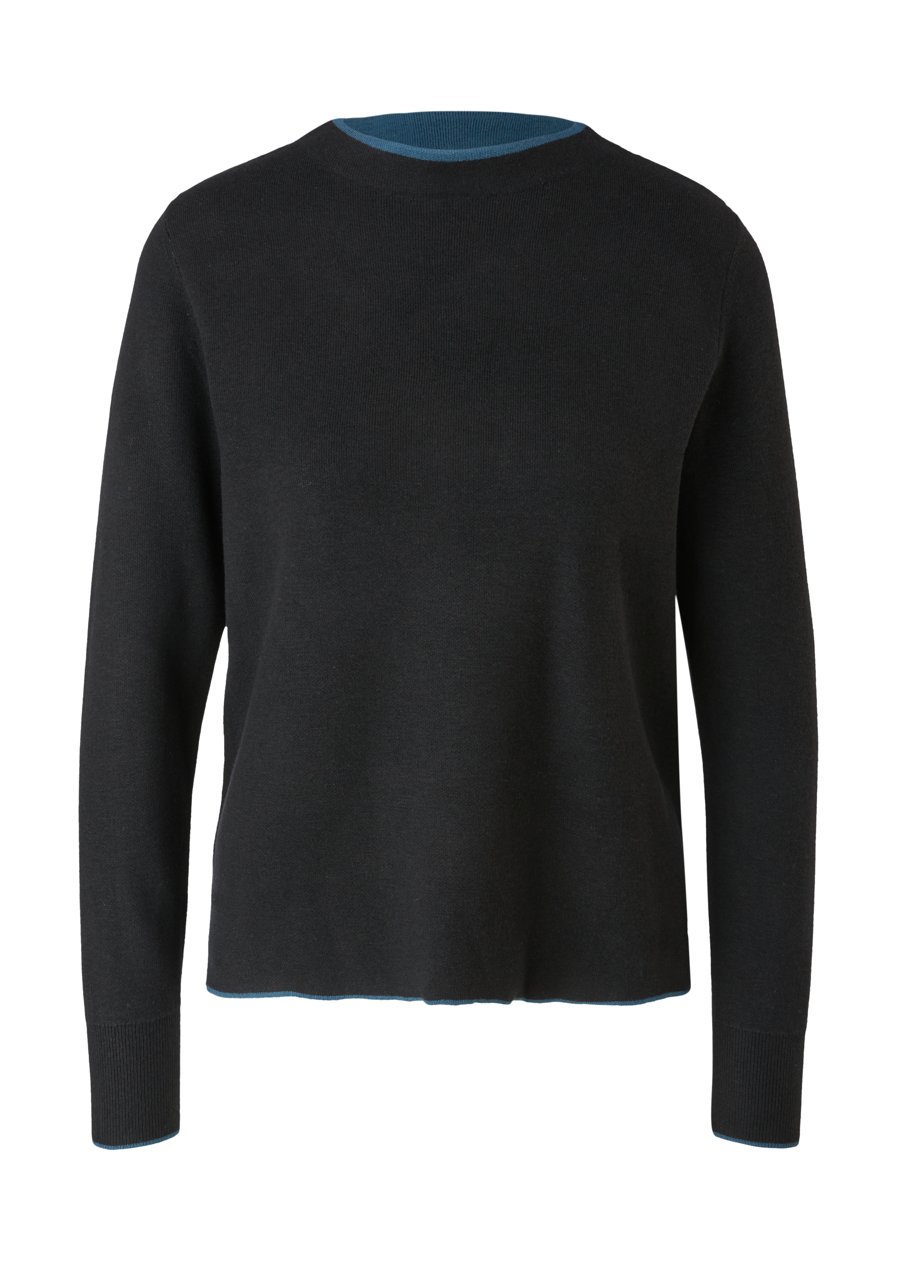 Knitted pullover