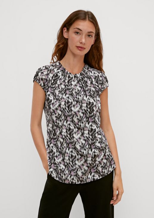 Blouse top with a pattern from comma